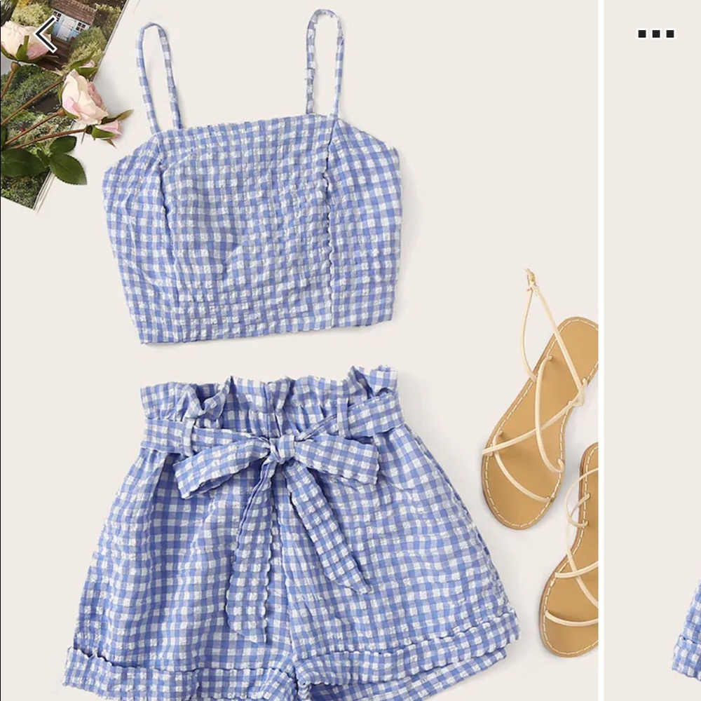 Blue and white top